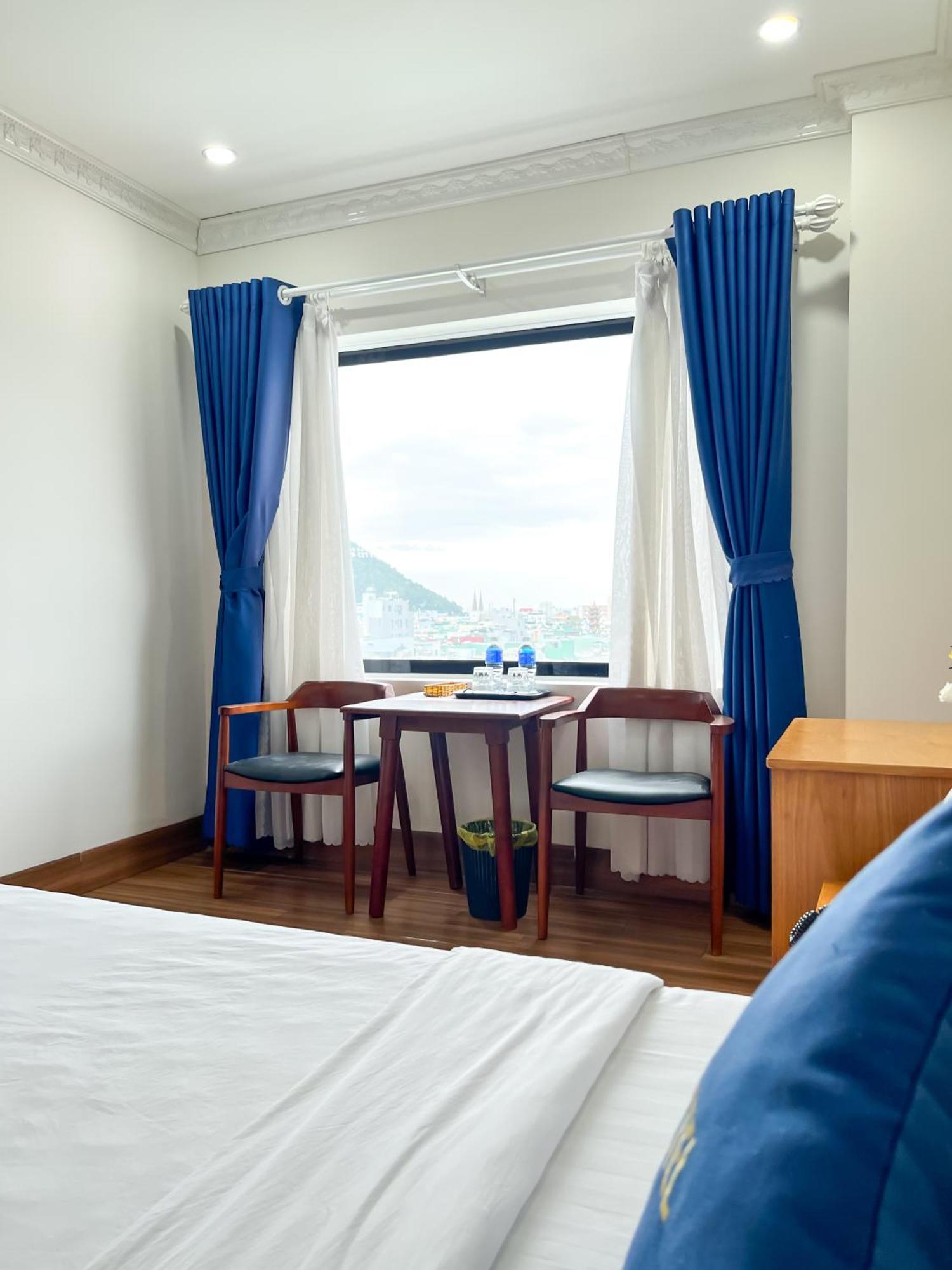 Hata Hotel Quy Nhon Exterior foto